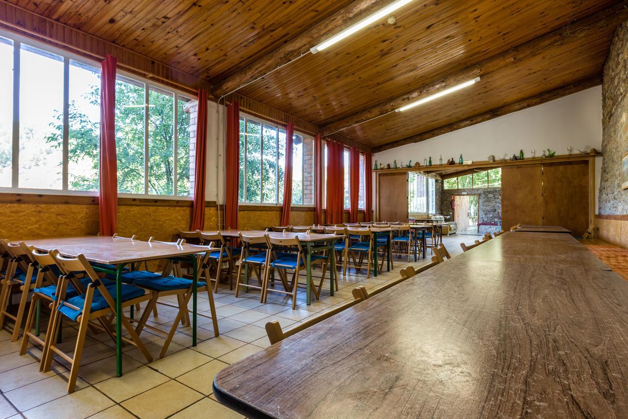 Alberg La Solana Salas de Pallas Zewnętrze zdjęcie